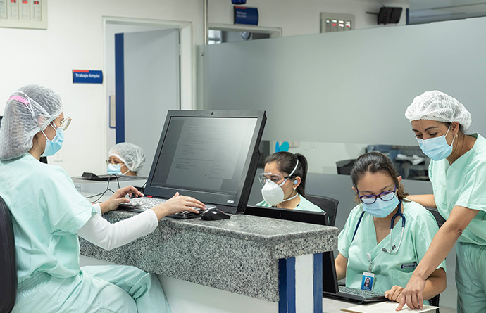 Doctoras en urgencias